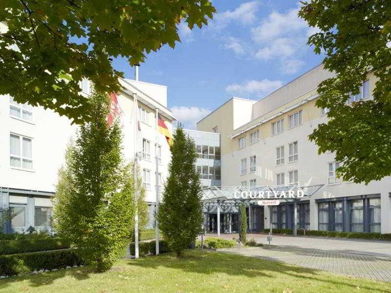 Courtyard By Marriott Berlin Teltow Hotel Kültér fotó