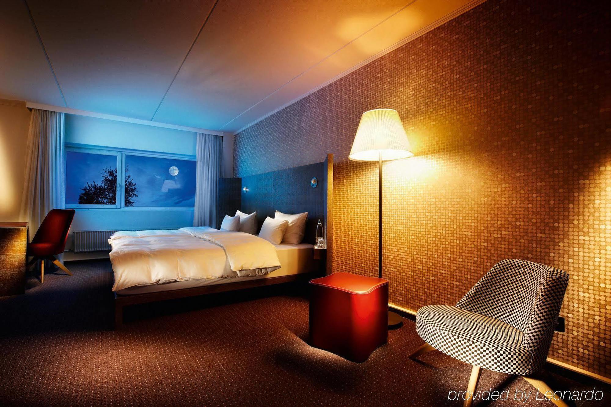 Courtyard By Marriott Berlin Teltow Hotel Kültér fotó