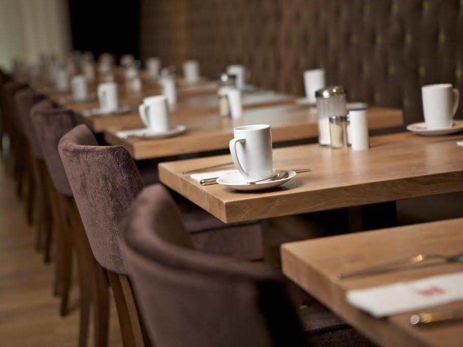 Courtyard By Marriott Berlin Teltow Hotel Kültér fotó